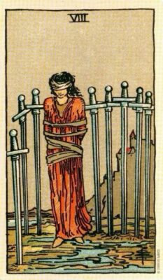 Ý nghĩa lá bài Eight of Swords - Lá Bài 8 Kiếm